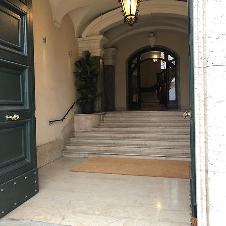 Palazzo Marescalchi Belli, Vicino Piazza Di Spagna Rome Exterior photo